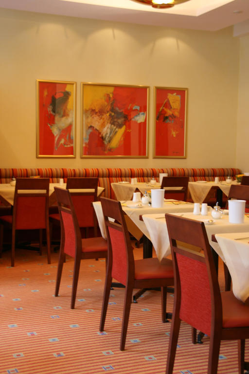 שטוטגרט Best Western Hotel Ketterer מראה חיצוני תמונה