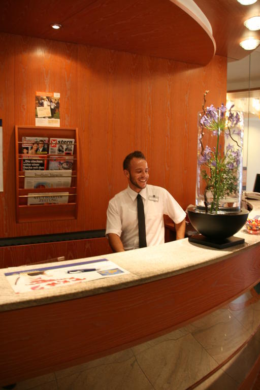 שטוטגרט Best Western Hotel Ketterer מראה חיצוני תמונה